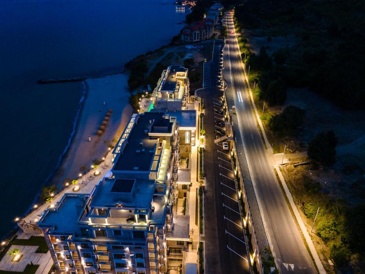 Onyx Beach Residence - Free Parking & Beach Access Sveti Vlas Exterior photo