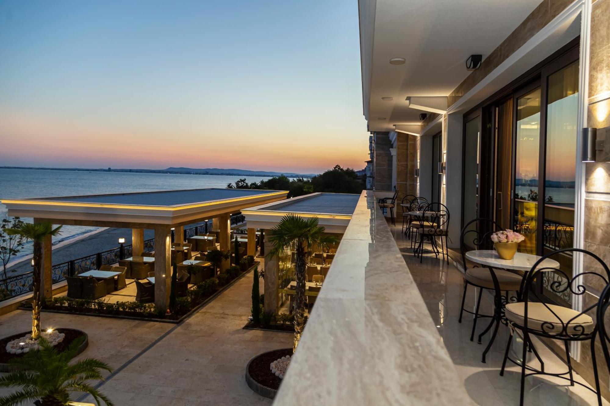 Onyx Beach Residence - Free Parking & Beach Access Sveti Vlas Exterior photo